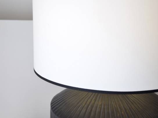 Lámpara mesa metal N2