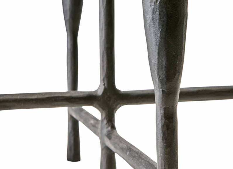 Candelabro negro