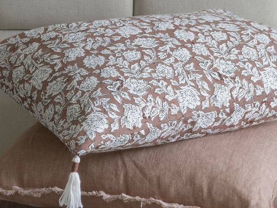 Cojín terracota 4060